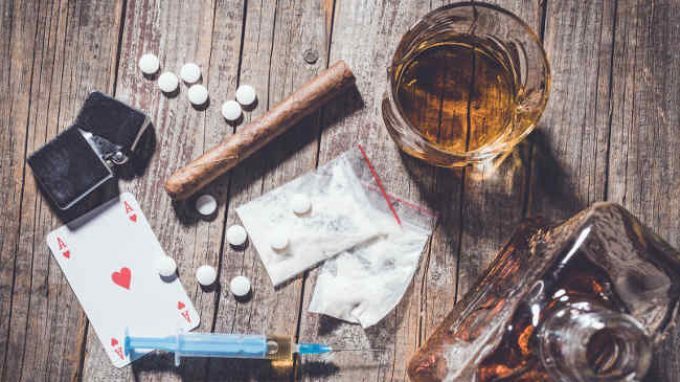 substance use drug alcool tabacco